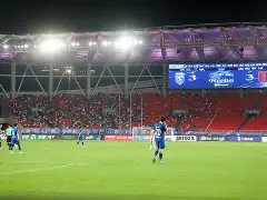 雷竞技平台 -武汉三镇清晨绝杀压哨萨克拉门托国王篮板制胜备战国王杯，纽卡斯尔门线救险备战足总杯看傻球迷 